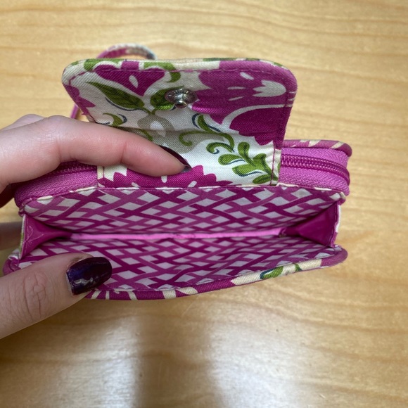 Vera Bradley Phone Wristlet - Picture 4 of 4